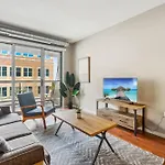 Cozysuites 2Br Mill District W Pool, Gym, Sauna #4